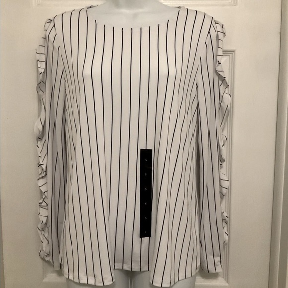 Banana Republic Tops - Banana Republic Women’s‎ Striped Top Size Small